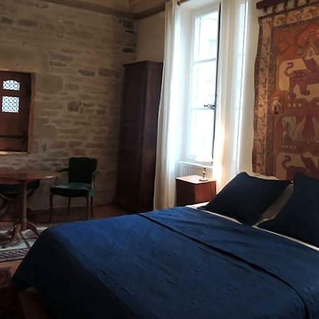 Maison Romane 1136 Cluny Zewnętrze zdjęcie