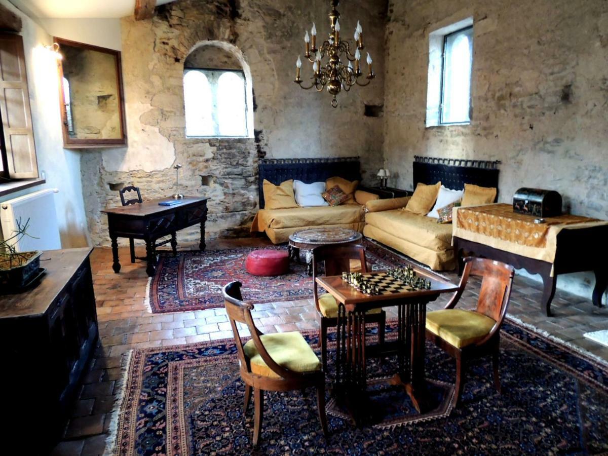 Maison Romane 1136 Cluny Zewnętrze zdjęcie