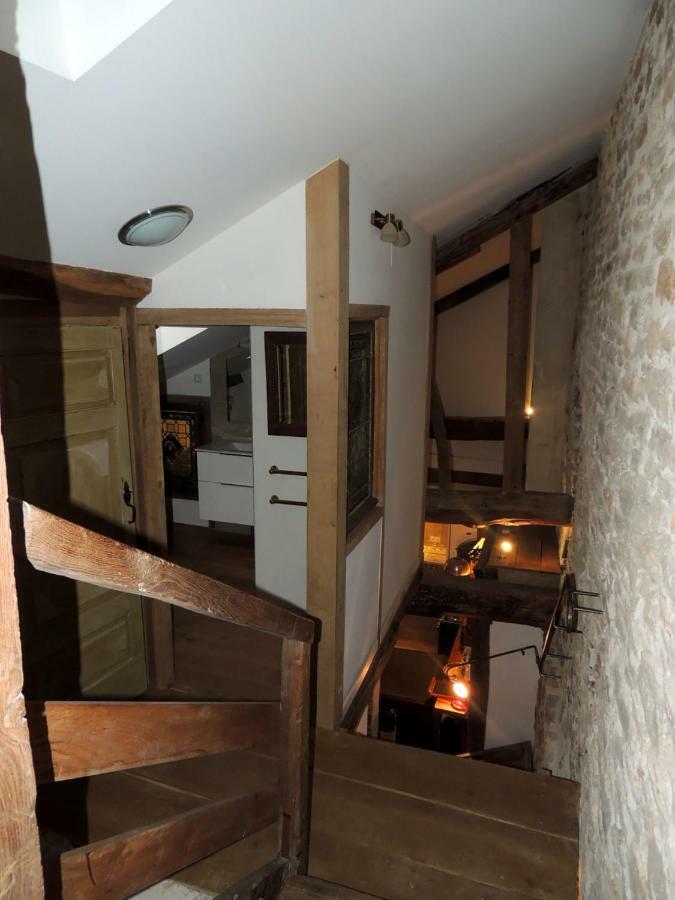 Maison Romane 1136 Cluny Zewnętrze zdjęcie