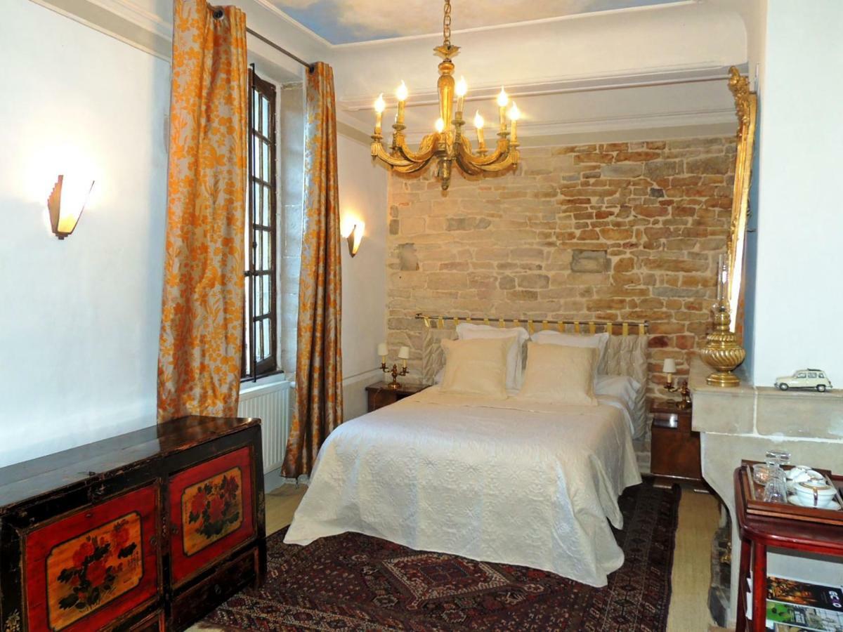 Maison Romane 1136 Cluny Zewnętrze zdjęcie
